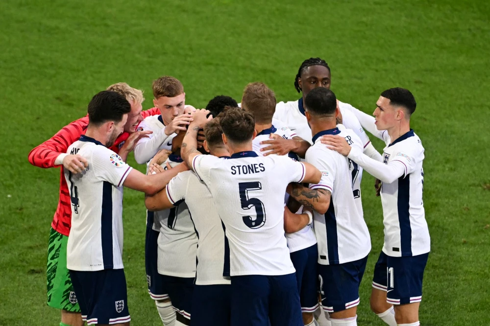 Inglaterra Vence a Suiza en Penales y Avanza a Semifinales de la Eurocopa