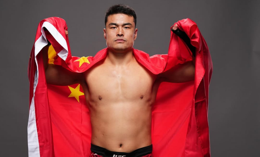 UFC Fight Night en Shanghái | Walker y Zhang frente a frente en un duelo de poder