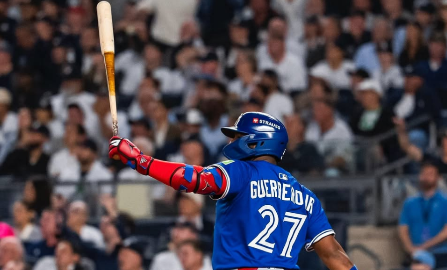 Toronto avanza, Detroit resiste y la Liga Nacional sigue al rojo vivo