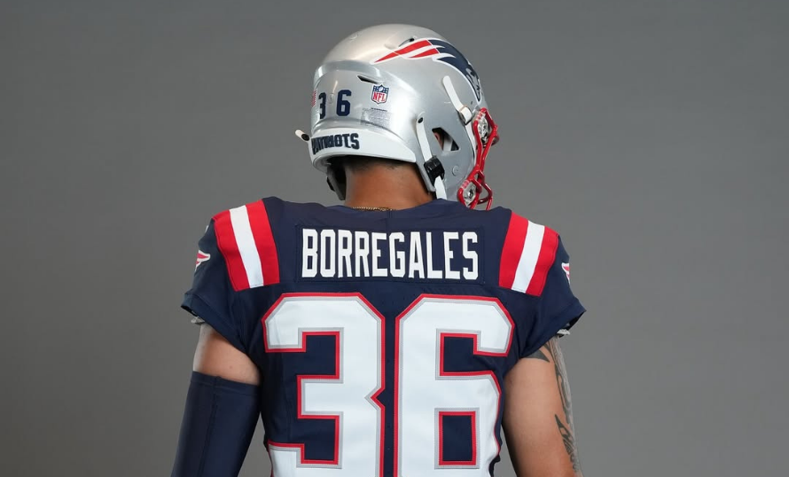 Andy Borregales escribe historia venezolana rumbo al Super Bowl LX