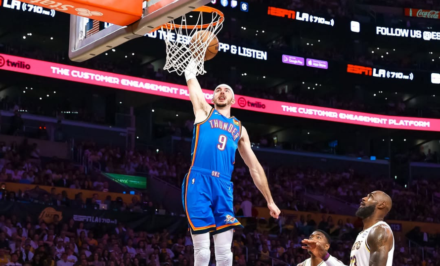 Las semifinales de conferencia de la NBA entran en su etapa decisiva